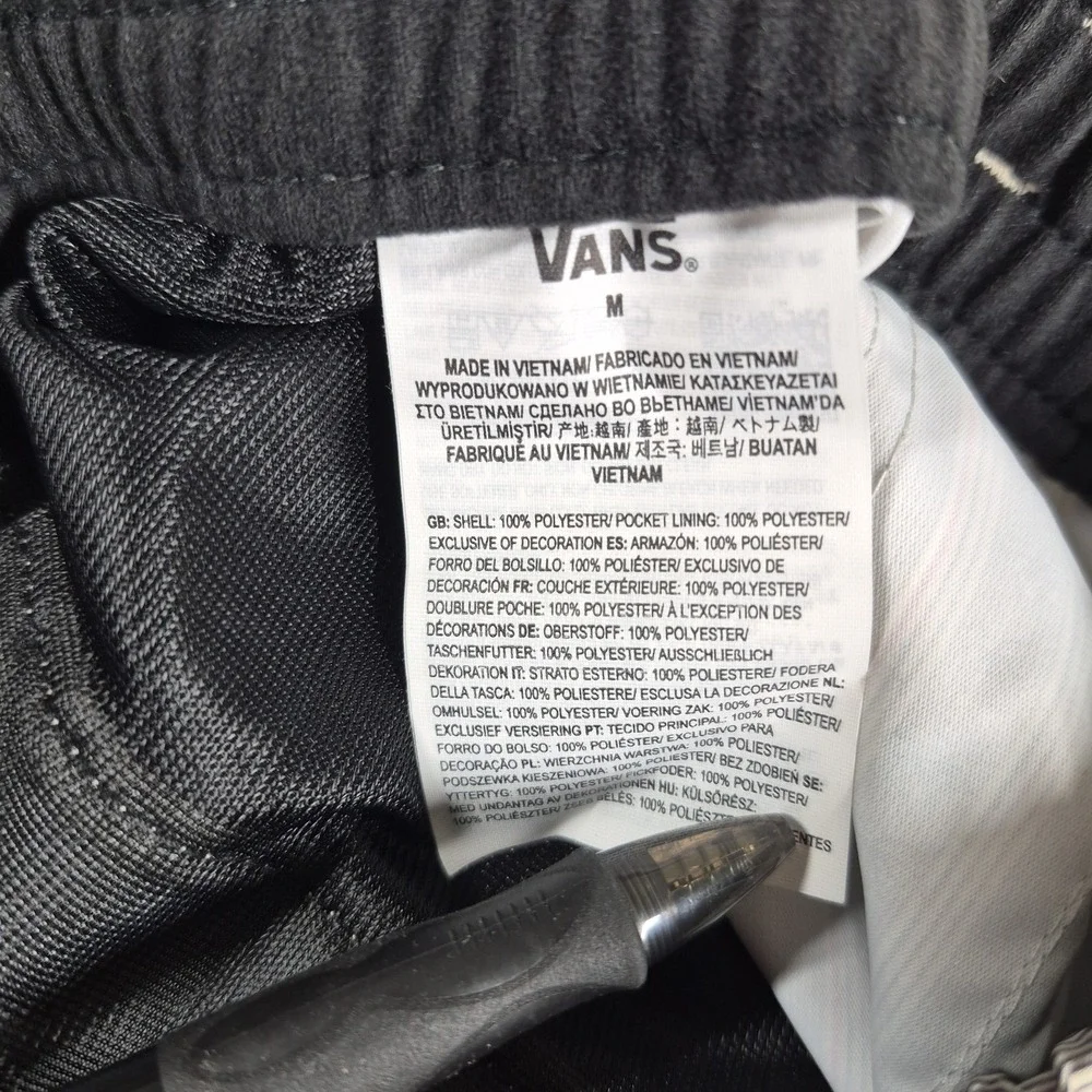 Vans Primary Elastic Board Shorts Men's Medium Striped Hybrid Relaxed Fit NWT